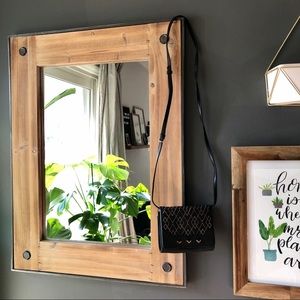 Stella & Dot Sidekick Clutch w Rose Gold Detail